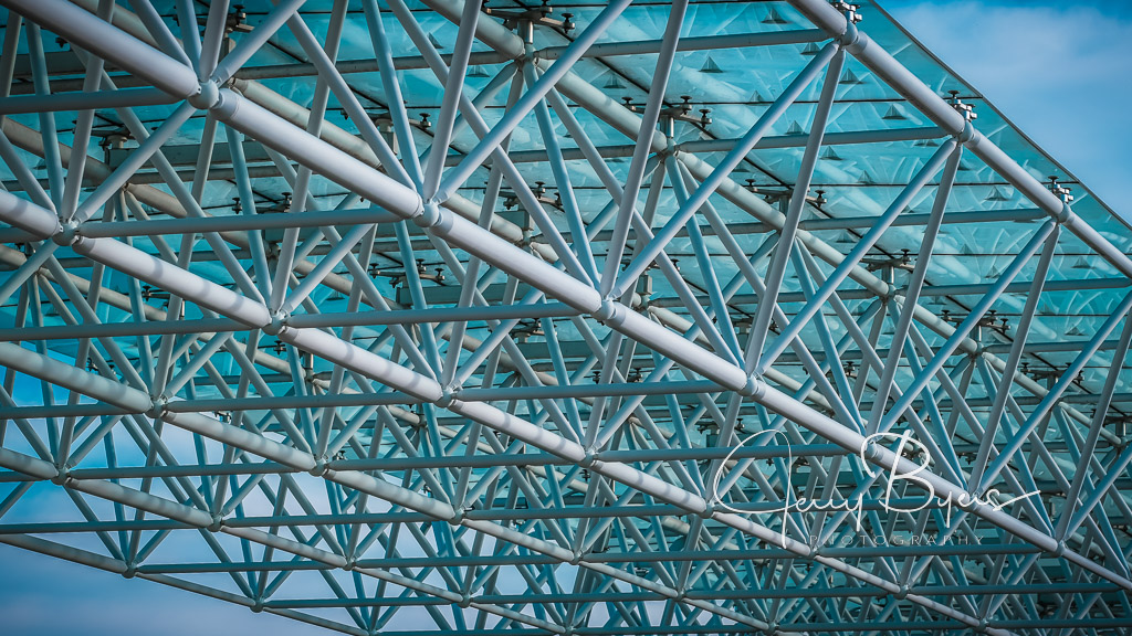 Architectural Wonders: Photographing Buildings and&nbsp;Structures